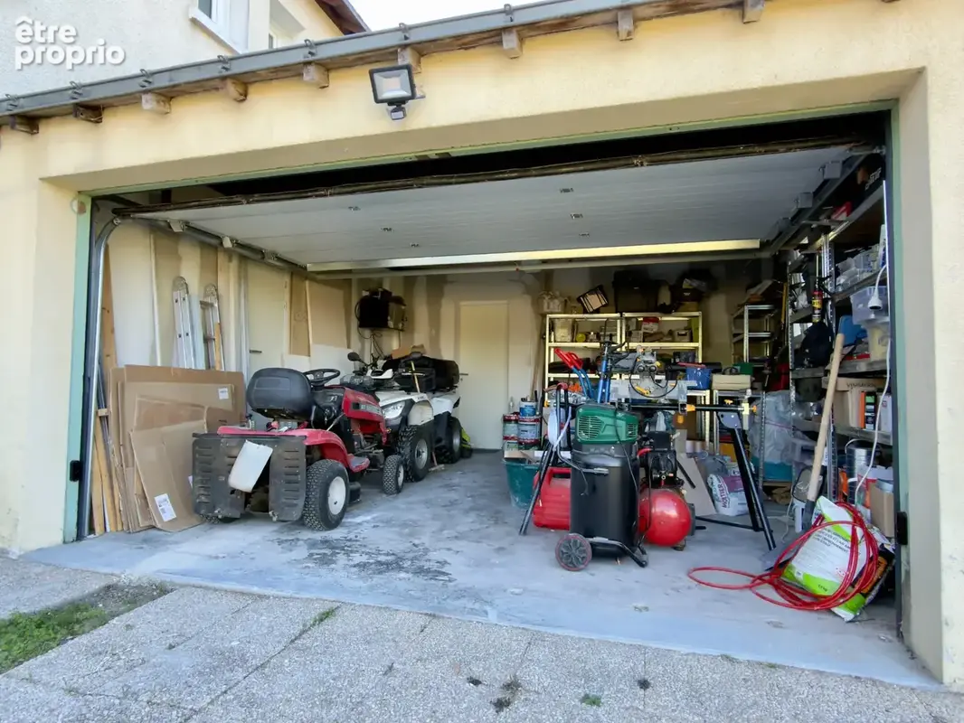 VIVY à 3 Km du Centre-bourg, Maison rénovée sur sous-sol aménagé de 160m² habitables avec garage et jardin - photo 16