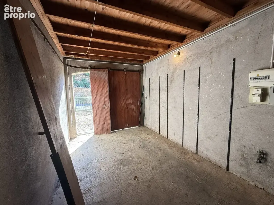 Villa T4 de de 130m² situé dans la Bas du Mont Saint-Clair Sud avec petite vue mer - photo 9