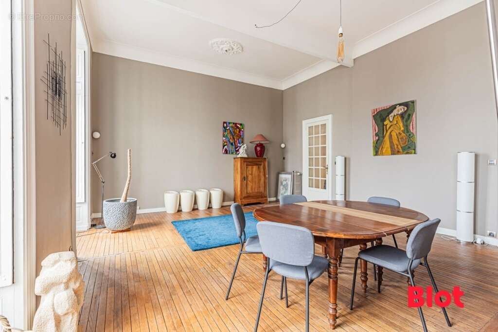 Appartement à NANTES