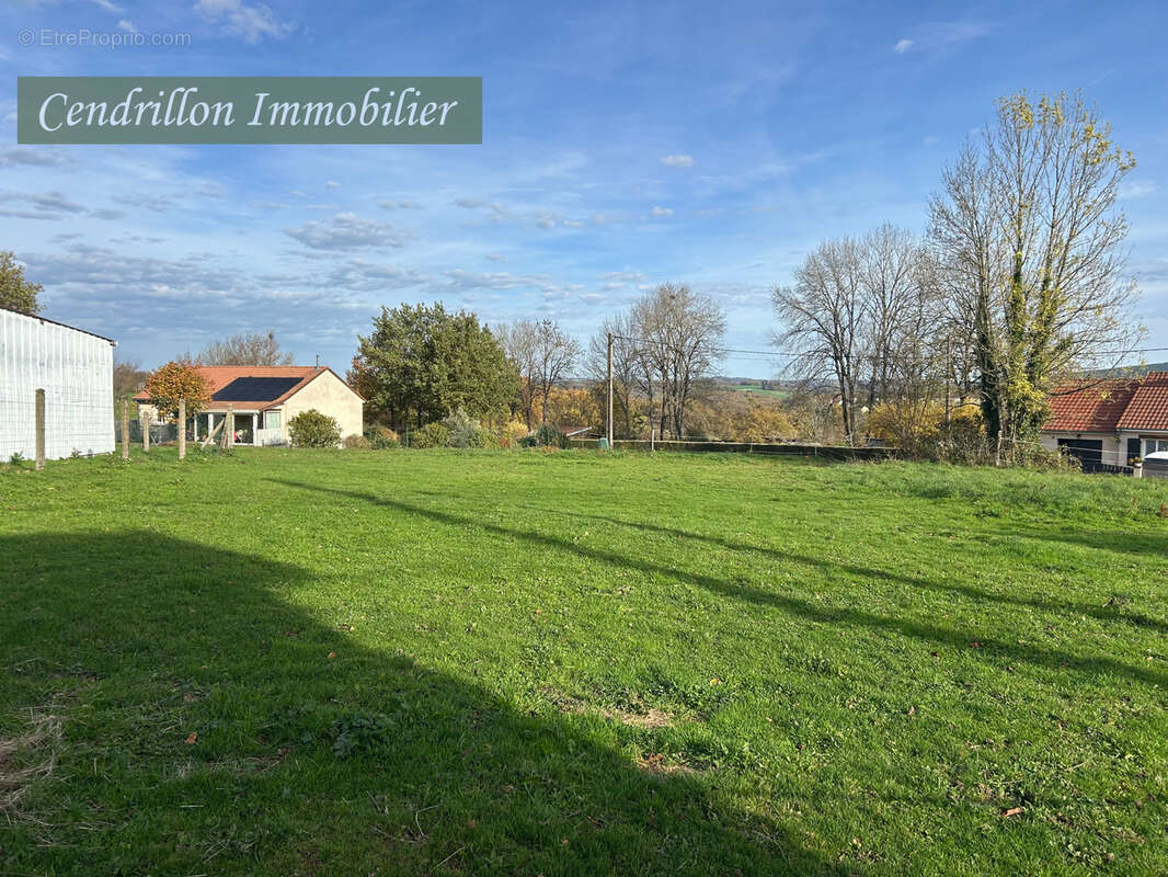 Terrain à BOURGANEUF
