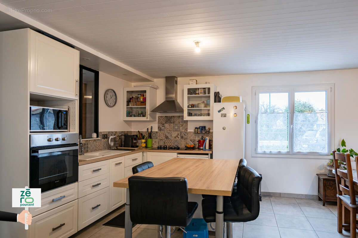 Maison à MOUTIERS-SUR-LE-LAY