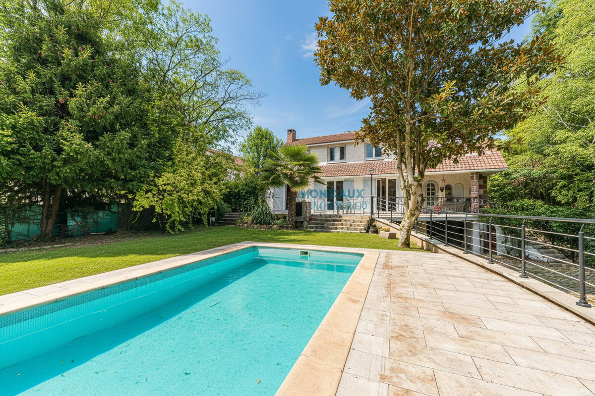 Maison à VILLIERS-SUR-ORGE