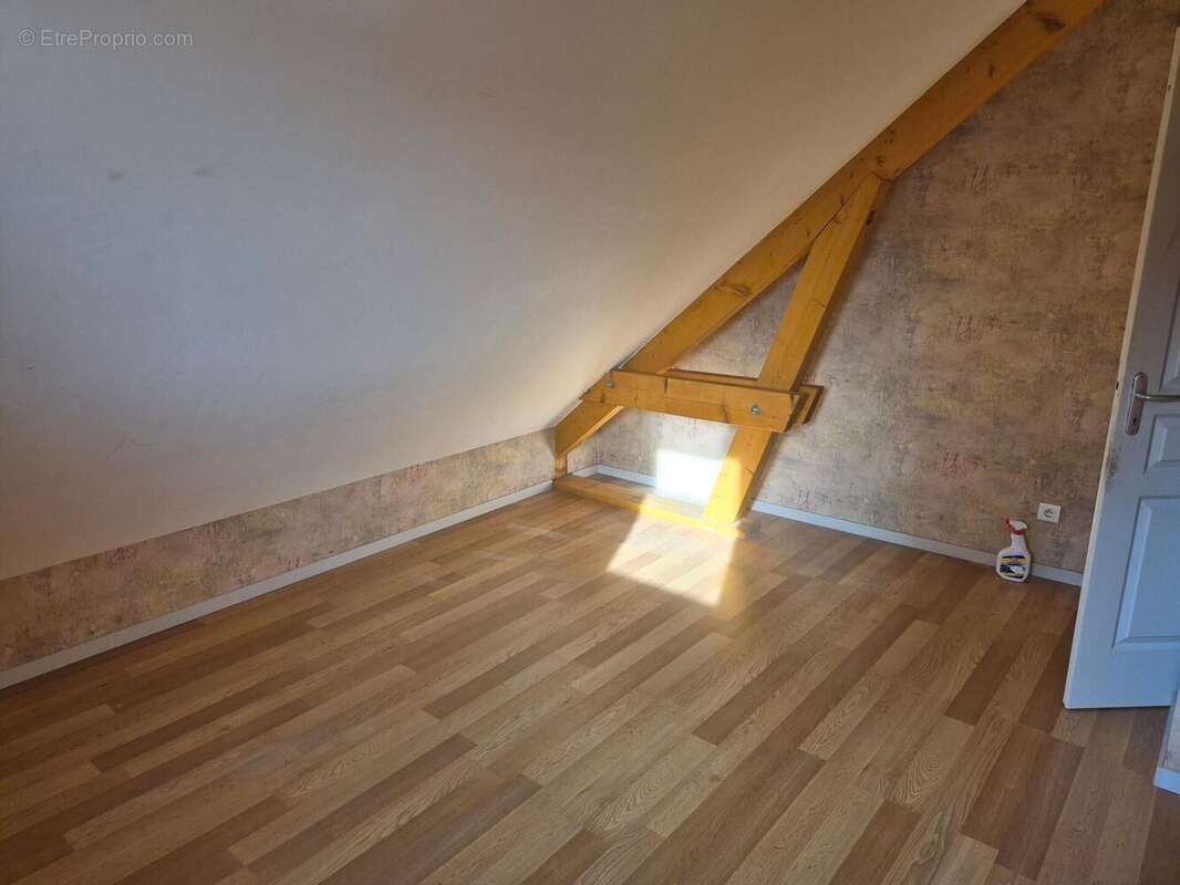 Photo 4 - Maison à SERRE-LES-SAPINS