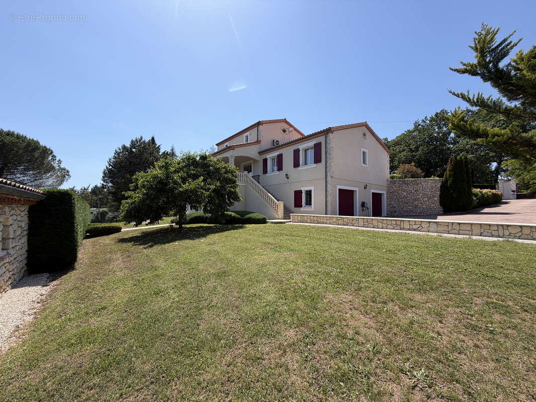 Maison à HAUTEFAGE-LA-TOUR