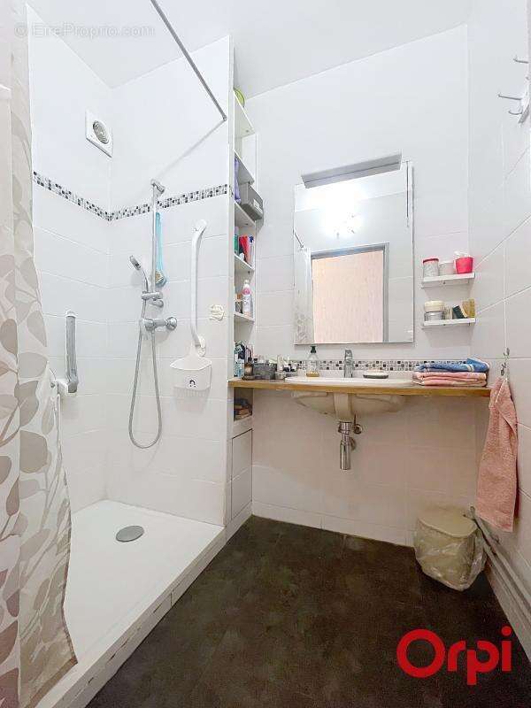 Appartement T3 + CAVE - Marseille 12ème - photo 5