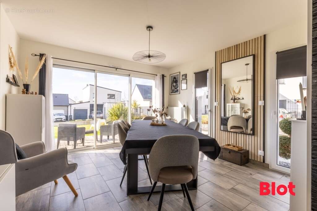 Maison à SAINT-AUBIN-DU-CORMIER