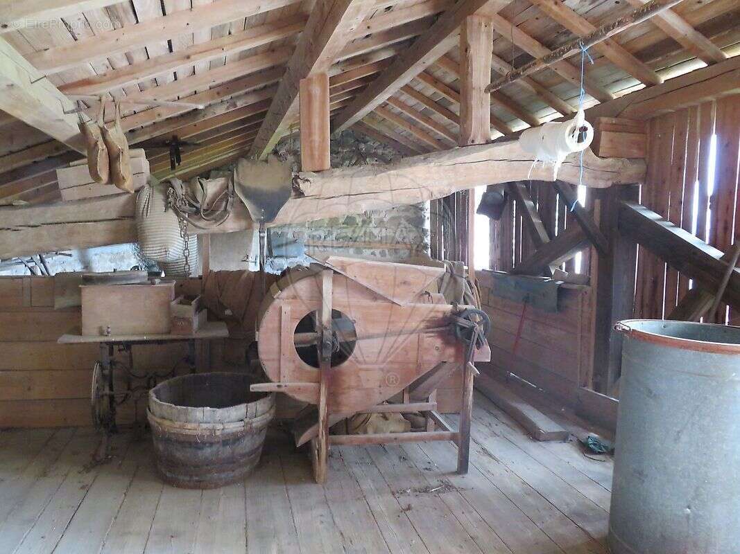 Maison à SAINT-NIZIER-D&#039;AZERGUES