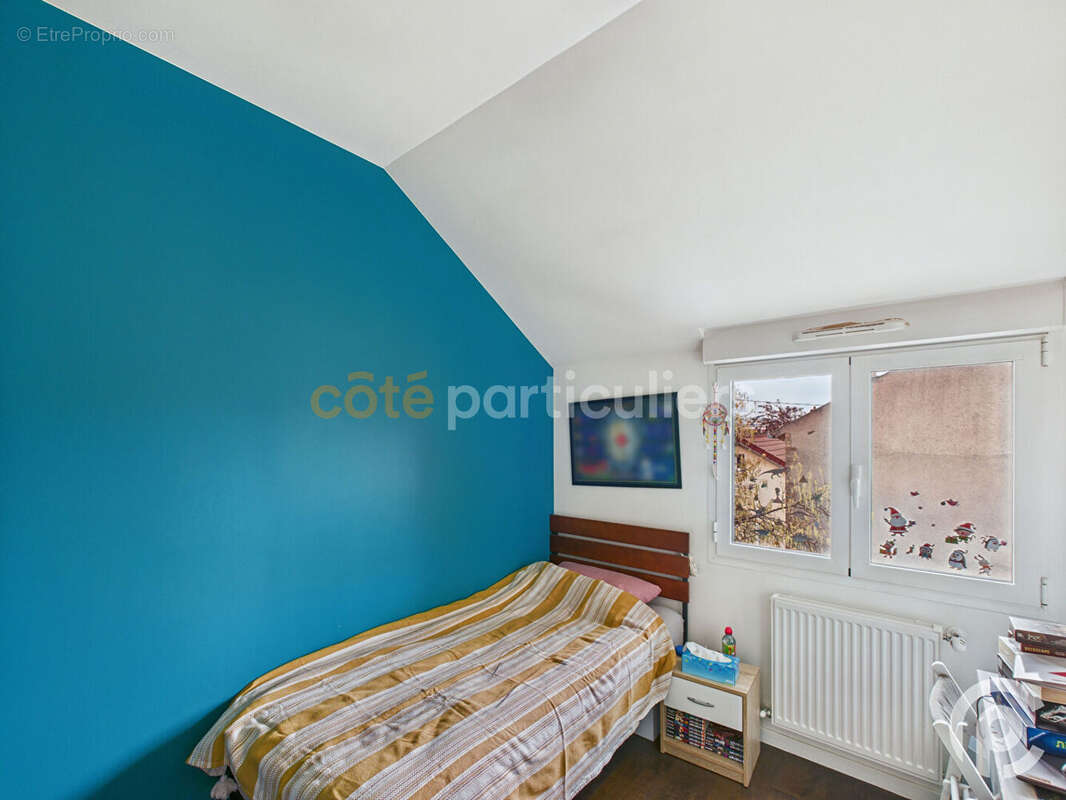 Maison récente DPE A au calme proche gare et Métro L15 - photo 6