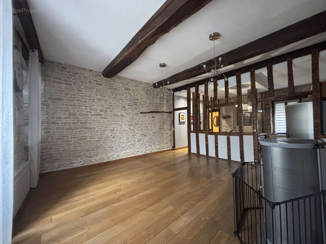 Maison à CHATILLON-SUR-SEINE