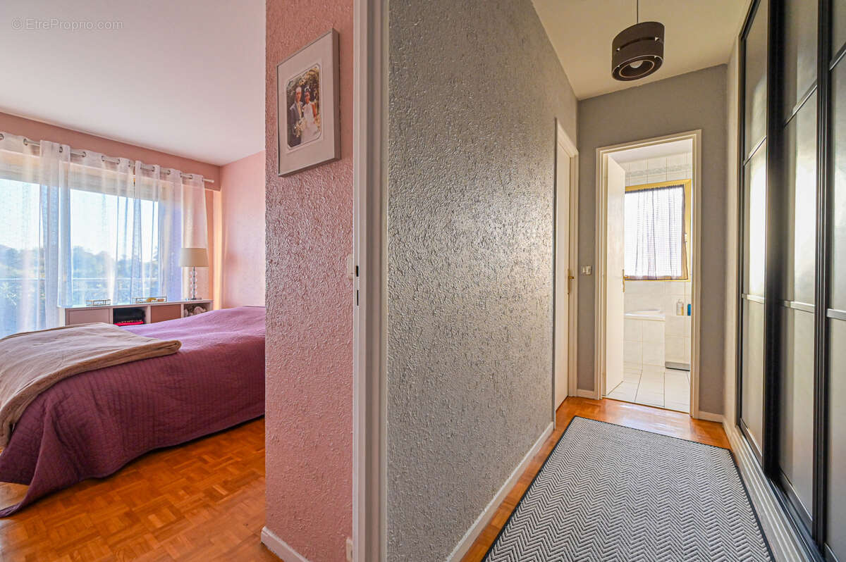 Appartement à SAINT-MAUR-DES-FOSSES