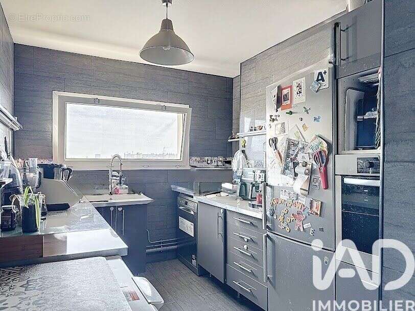 Photo 6 - Appartement à VILLENEUVE-LA-GARENNE