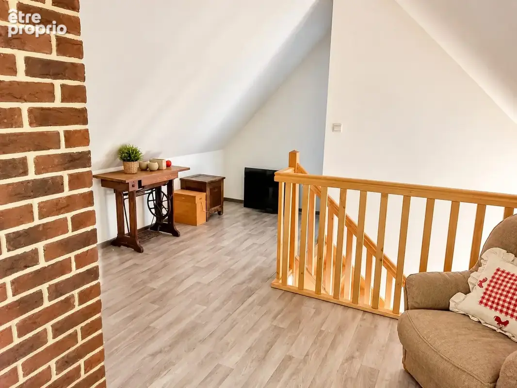 Maison 7 pièces 153 m² à vendre à Saint-Quentin-En-Tourmont (80120) - photo 7