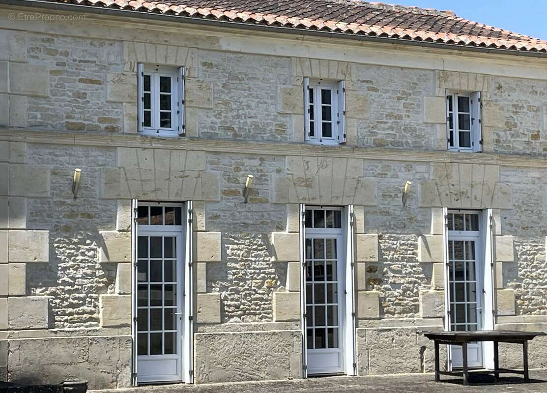 Grande maison Charentaise de 4 chambres - photo 9