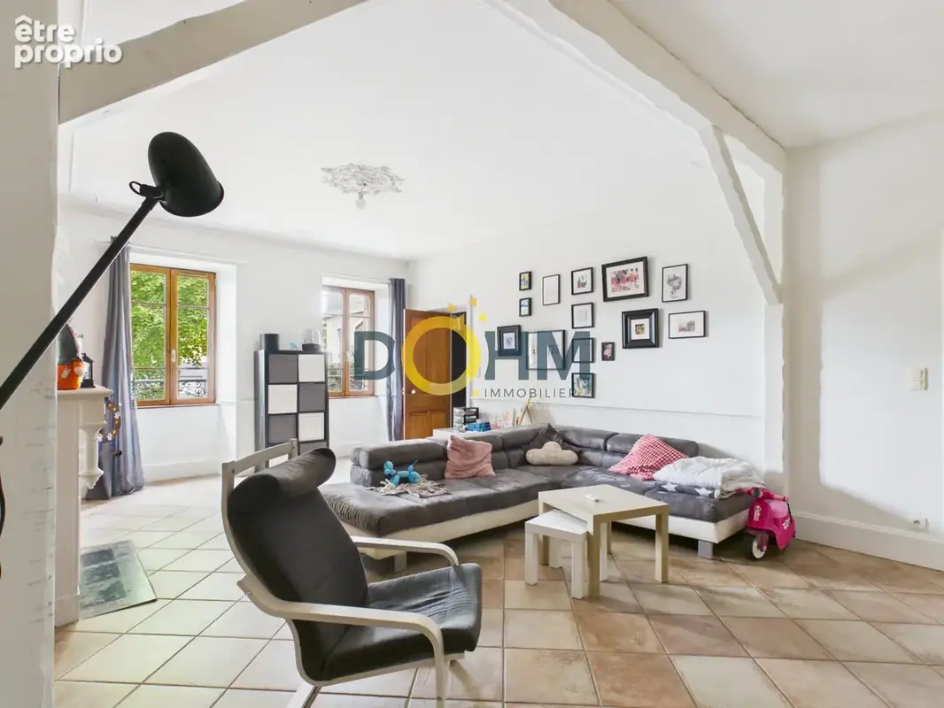 Maison familiale de caractère avec dépendance, jardin et beau potentiel d’aménagement - photo 7
