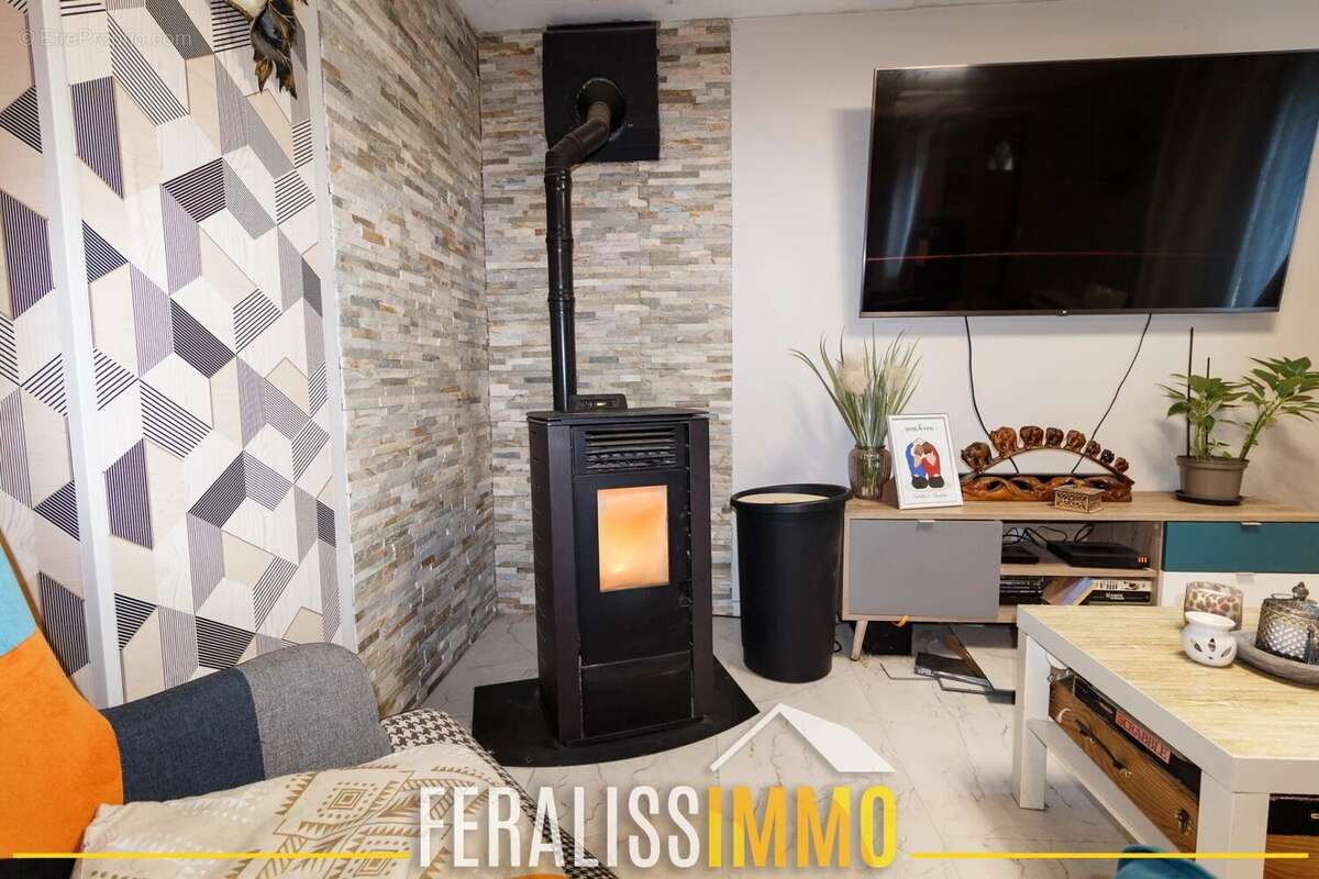 Maison à VAUX-SUR-SEINE