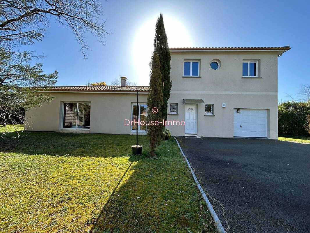 Maison à LE PIAN-MEDOC