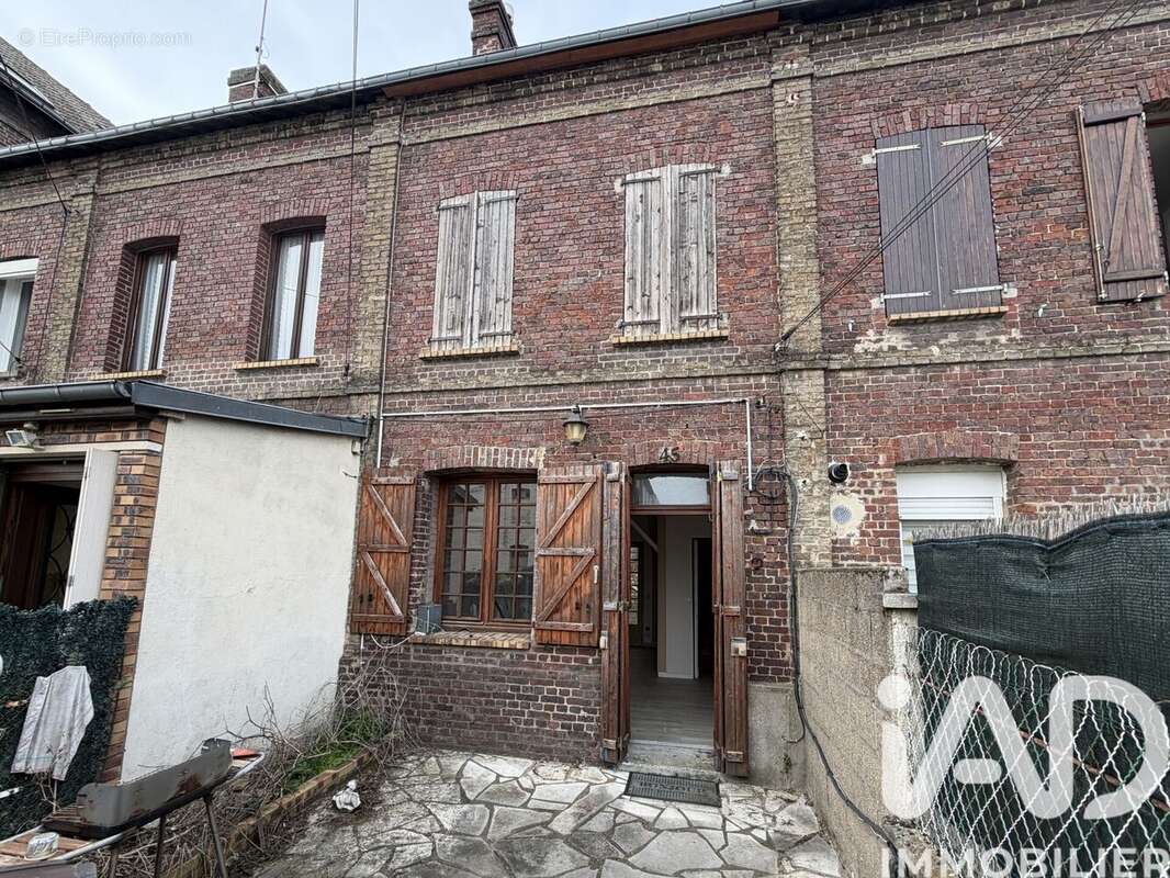 Photo 2 - Maison à SAINT-ETIENNE-DU-ROUVRAY