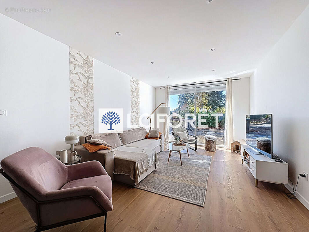 Appartement à BEYNOST