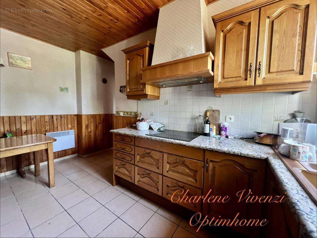 Maison de caractère 221 m² ENVEITG (66) - photo 4