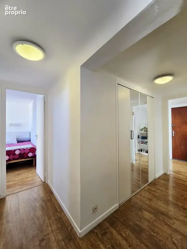 Vedène centre: Appartement T3 - Résidence sécurisée - Garage & cave - photo 11