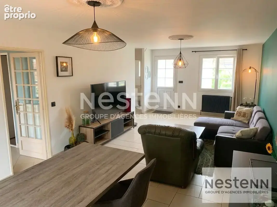 Clé en main : maison 78 m² rénovée, jardin clos et garage - MAROLLES - photo 2