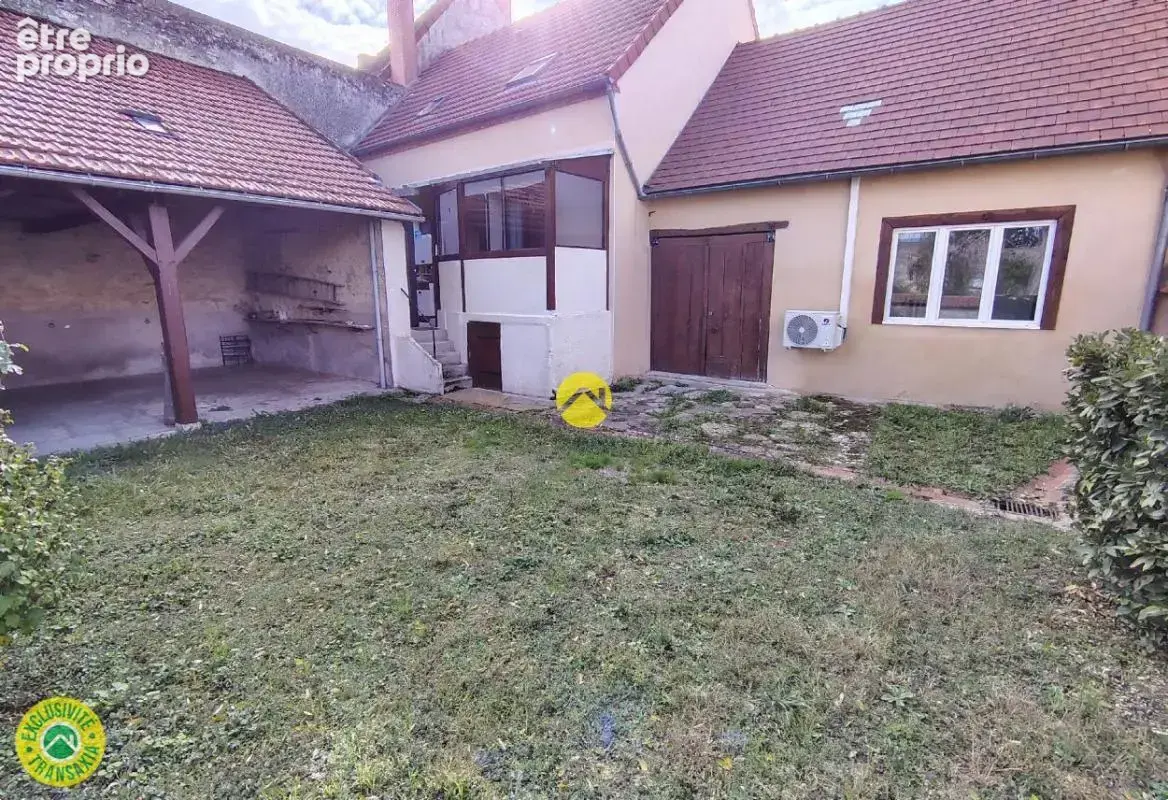Maison 5 pièces 115 m² à vendre à Sancoins (18600) - photo 1