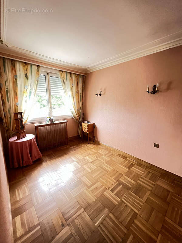 Maison à OISSEAU-LE-PETIT