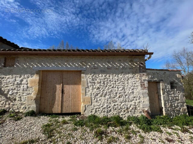 Maison à CONDEZAYGUES