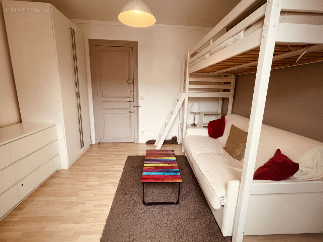Appartement à TROUVILLE-SUR-MER