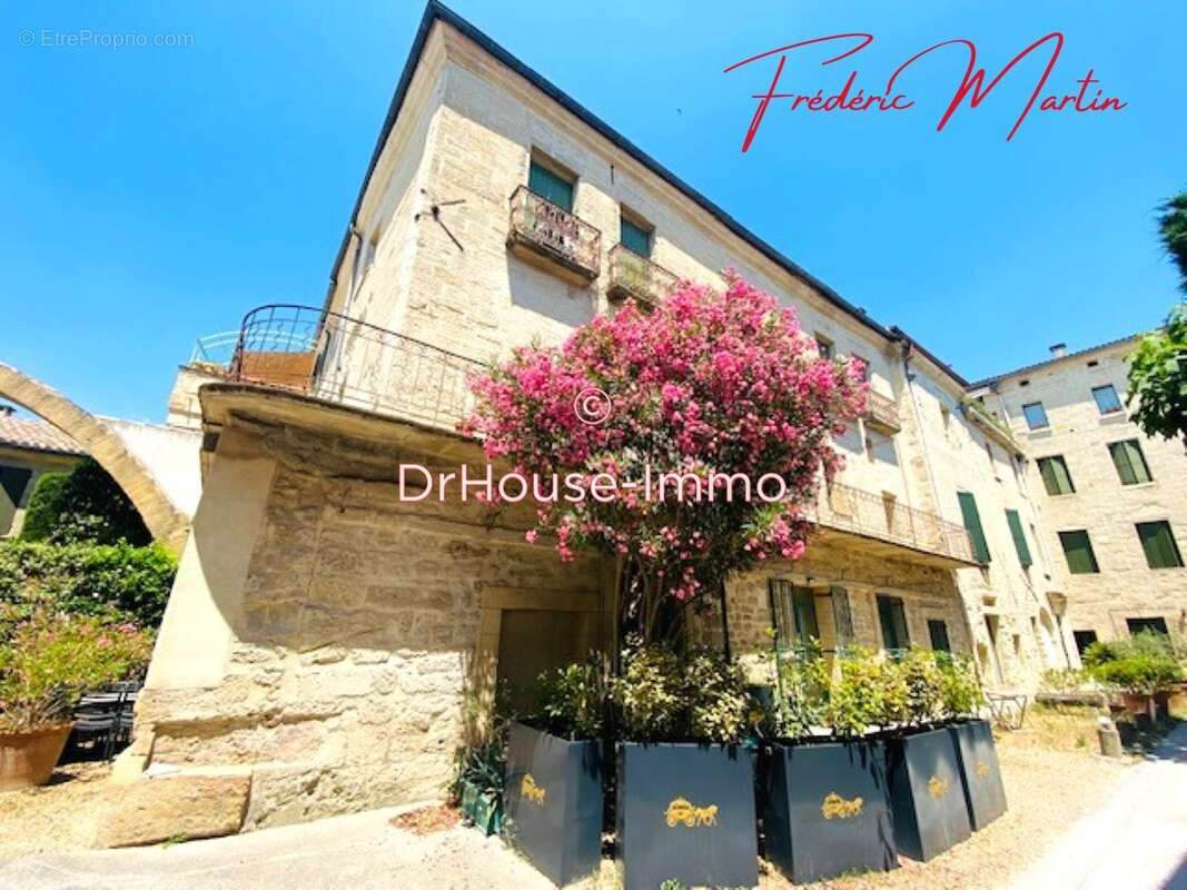Appartement à UZES