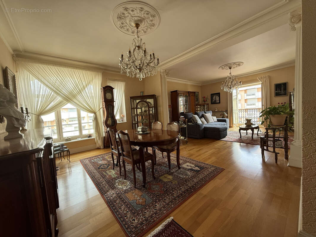 Appartement à VICHY
