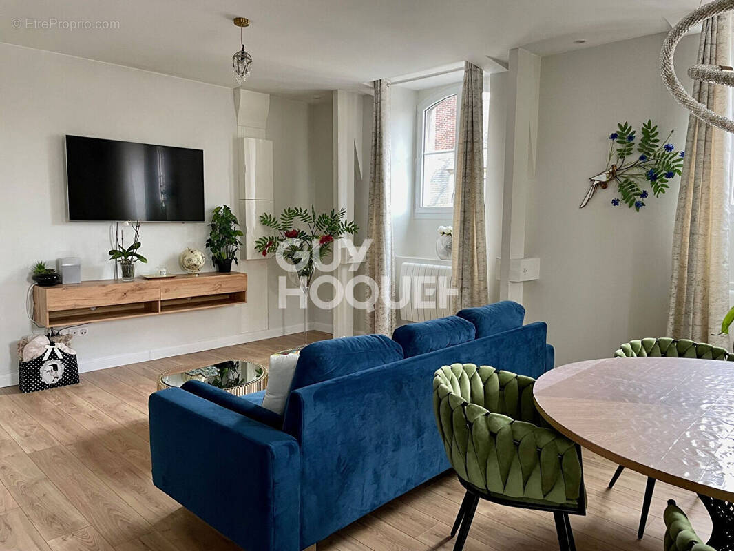 Appartement à COMPIEGNE