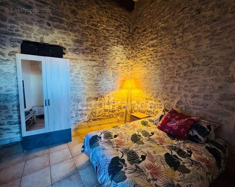 Maison à ALIGNAN-DU-VENT