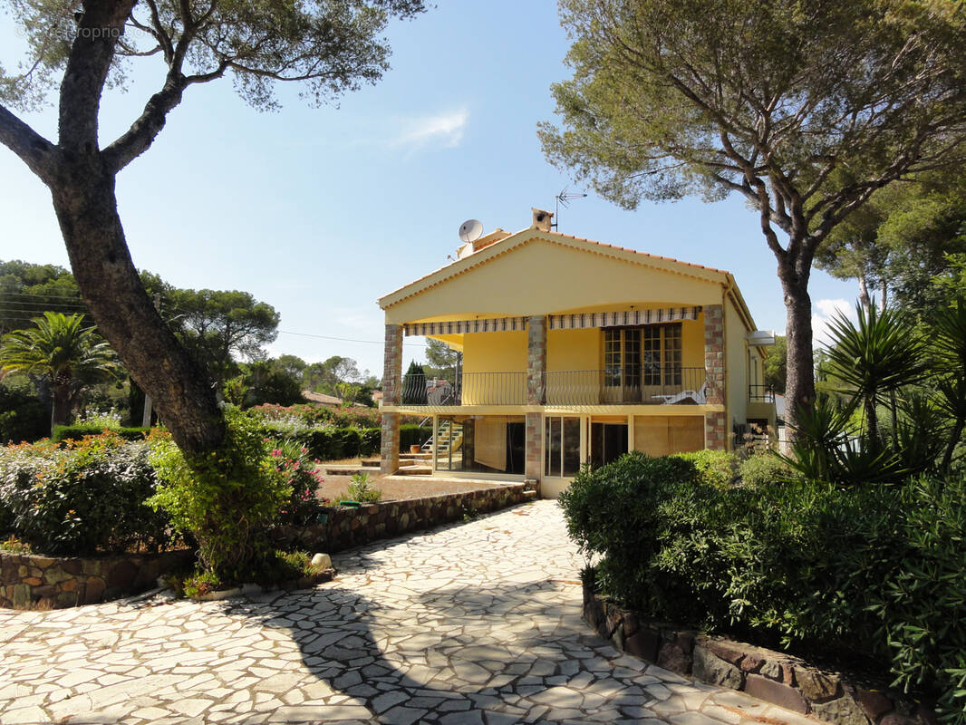 Maison à SAINT-RAPHAEL