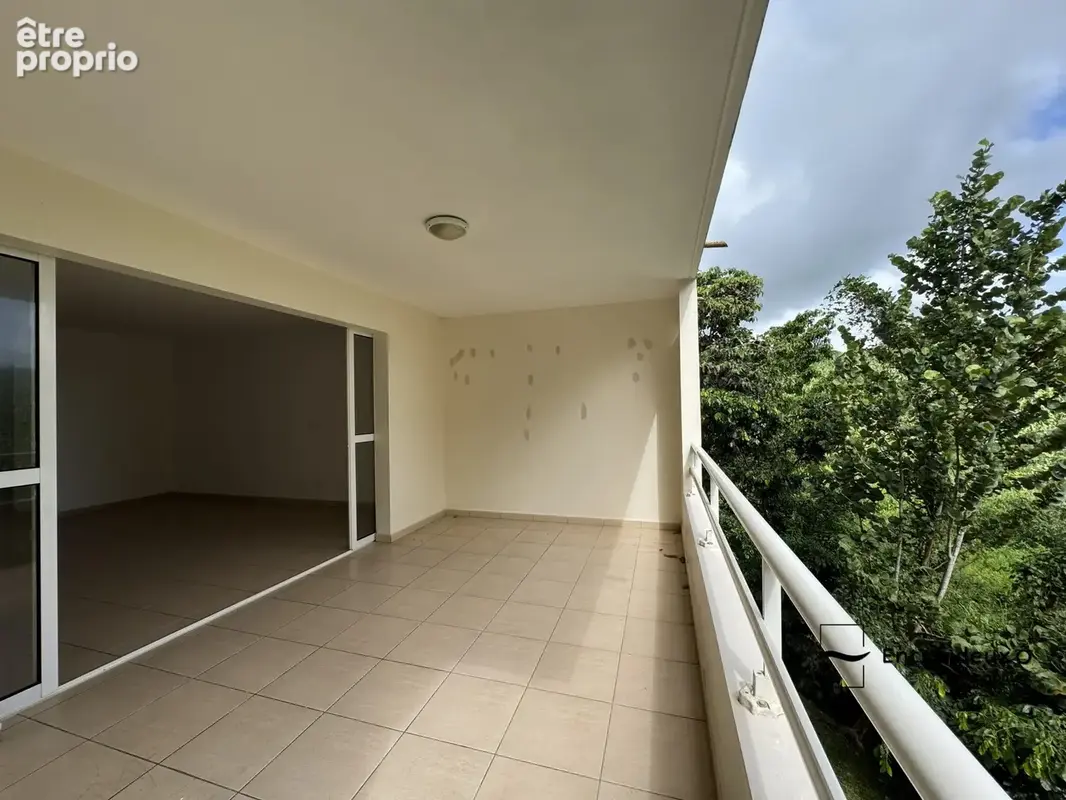 Appartement à LE ROBERT