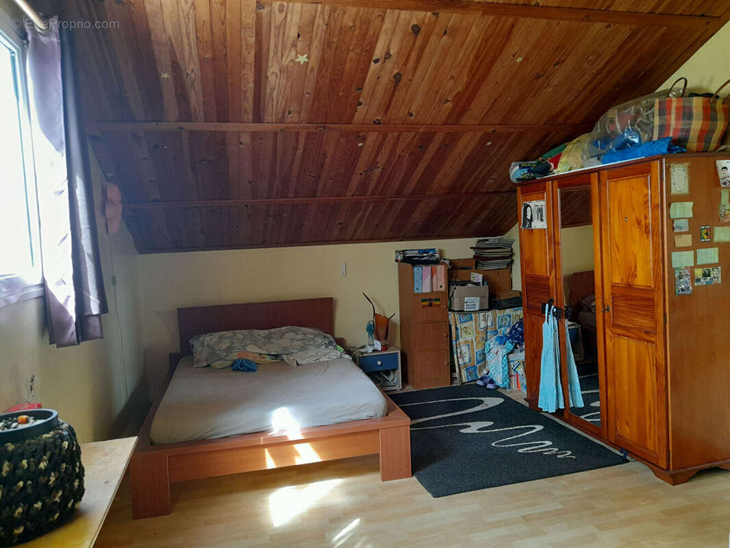 Maison à SAINTE-SUZANNE