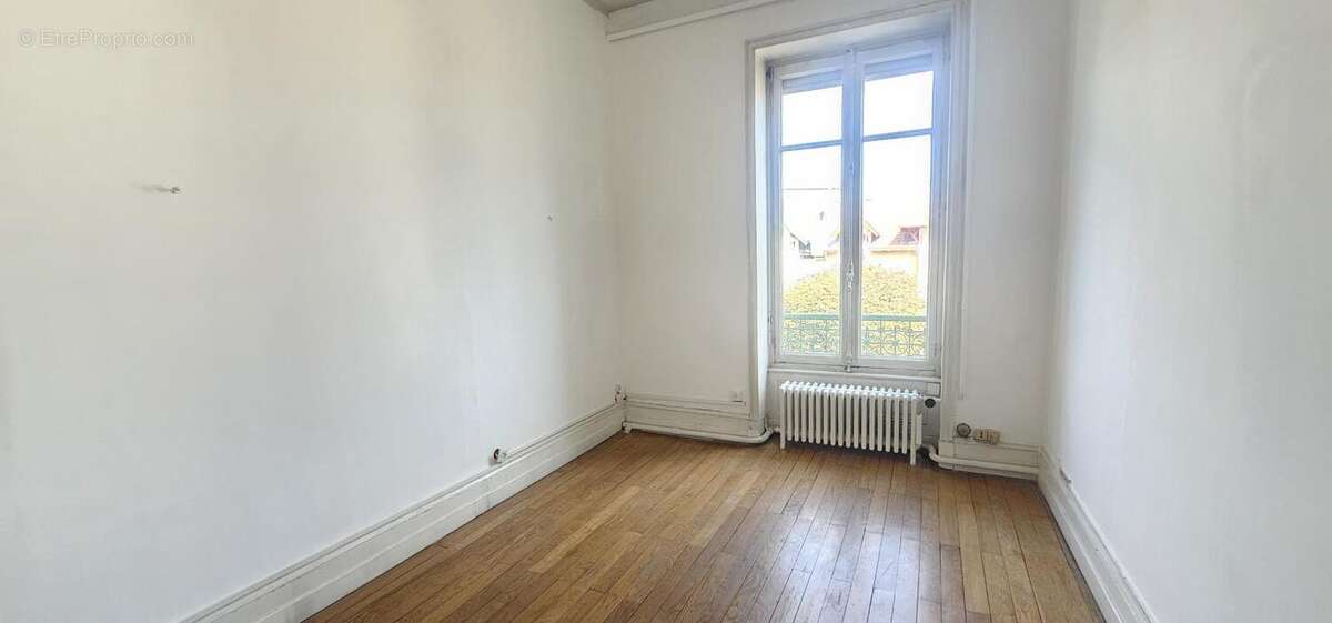 Appartement à VILLEFRANCHE-SUR-SAONE