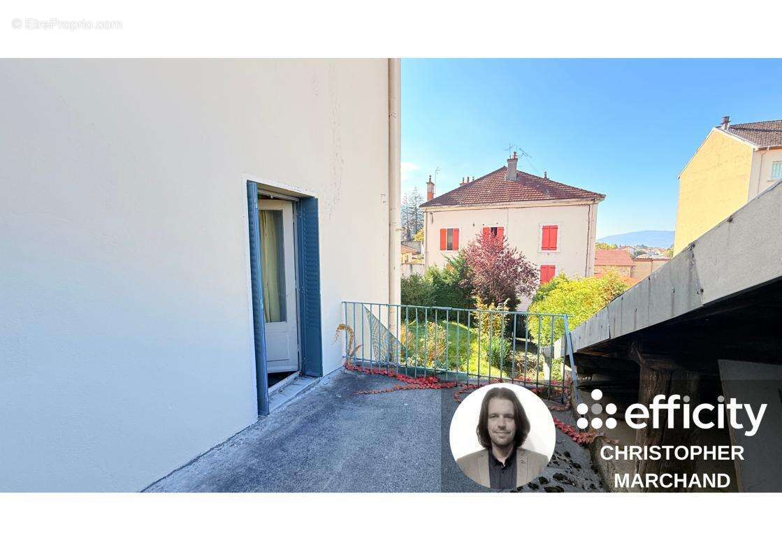 Maison à OYONNAX