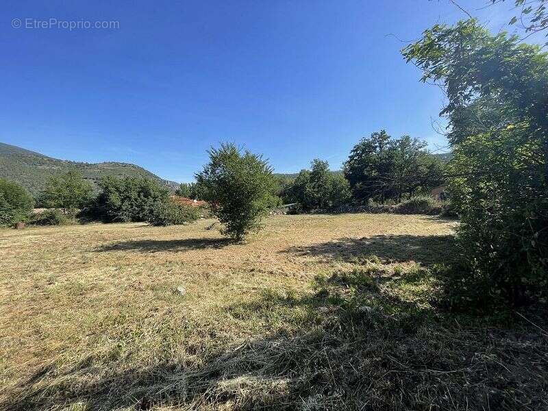 Terrain 1900 m² à Corneilla-De-Conflent  - photo 2