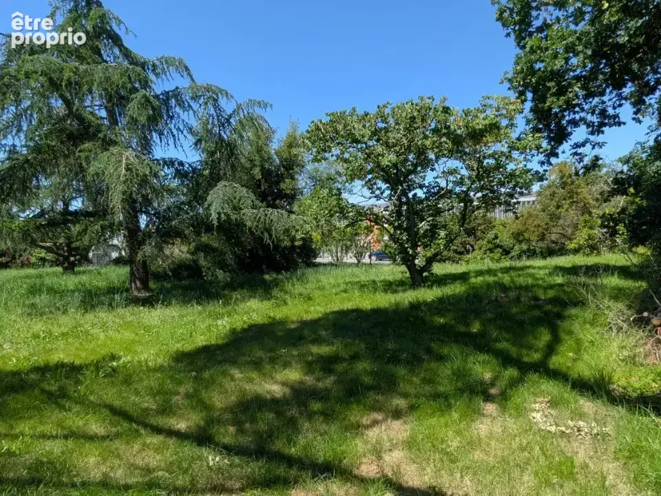 Terrain à VILLATE