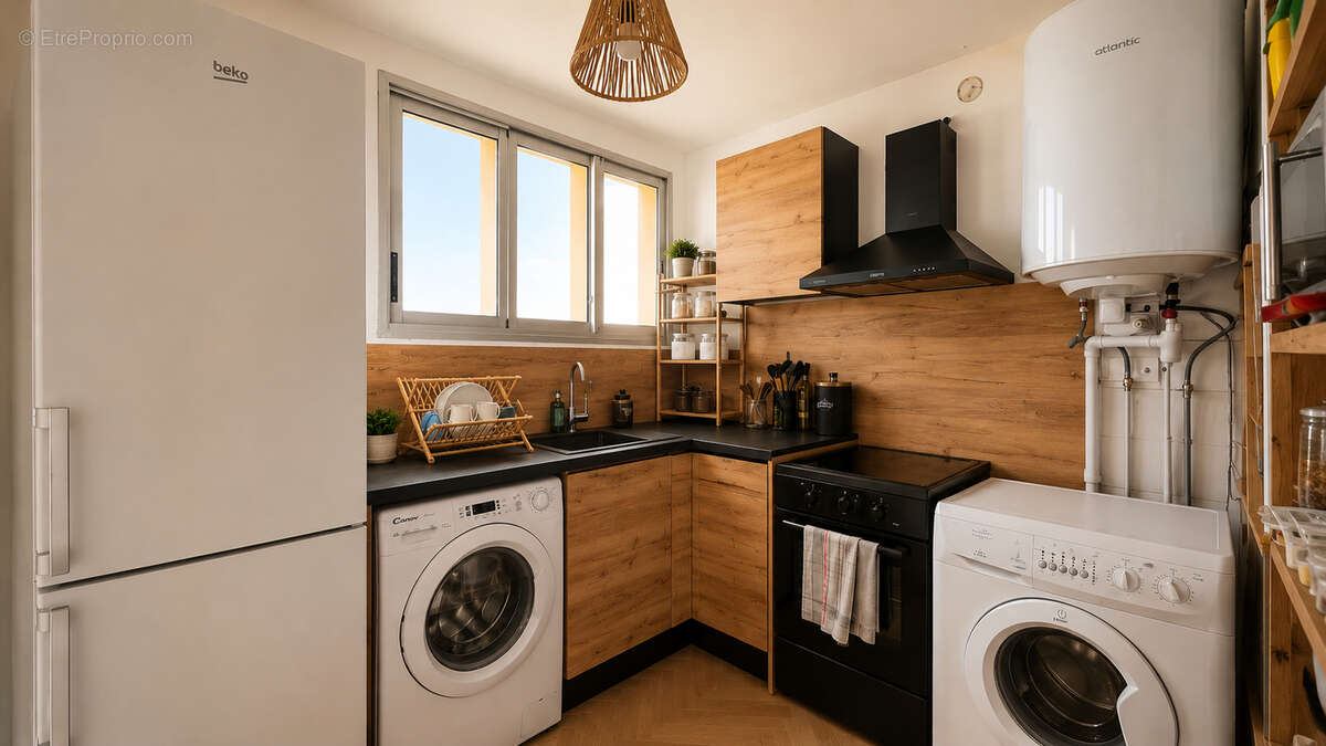 Exclusivité - Appartement T3 rénové avec balcon et garage - Résidence Le Plein Ciel à Béziers - photo 4