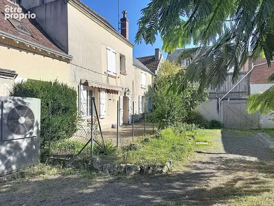Maison 6 pièces 118 m² à vendre à Amboise (37400) - photo 2