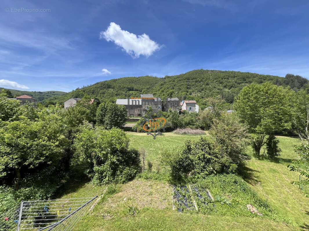 Maison à PEUX-ET-COUFFOULEUX