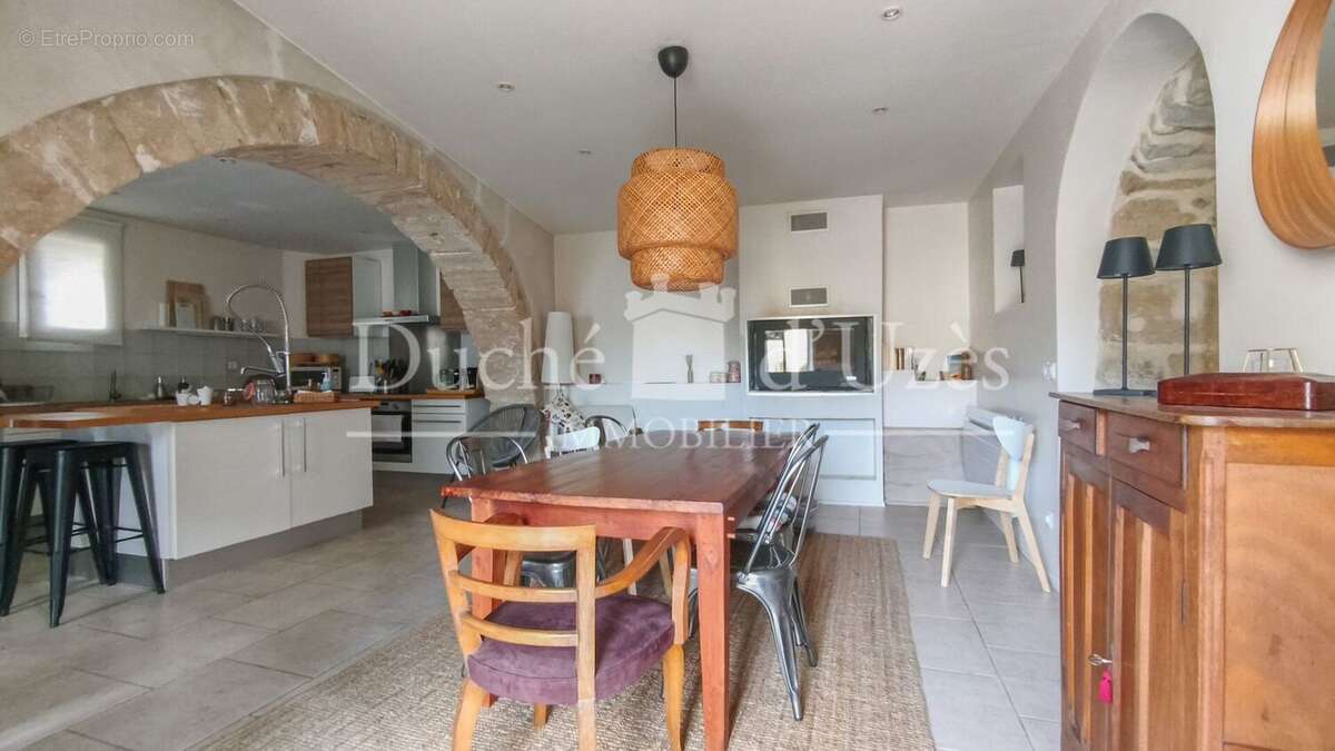 Photo 3 - Maison à UZES