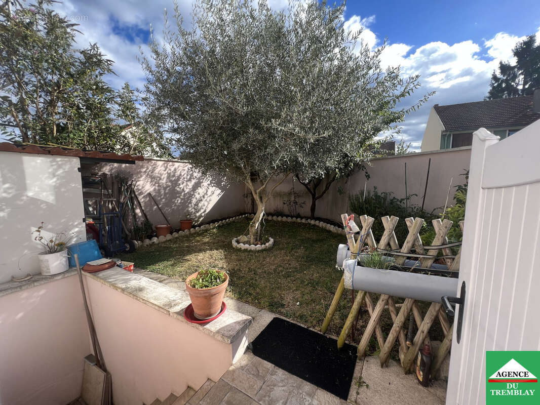 Maison à CHAMPIGNY-SUR-MARNE