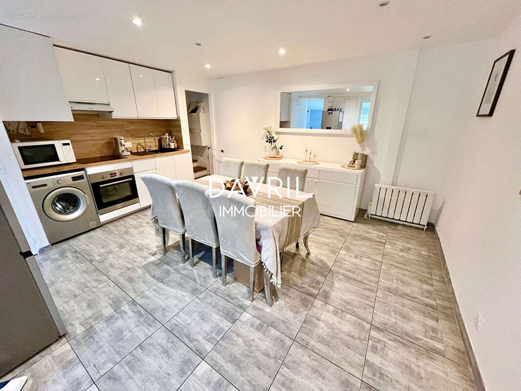 Maison à CONFLANS-SAINTE-HONORINE