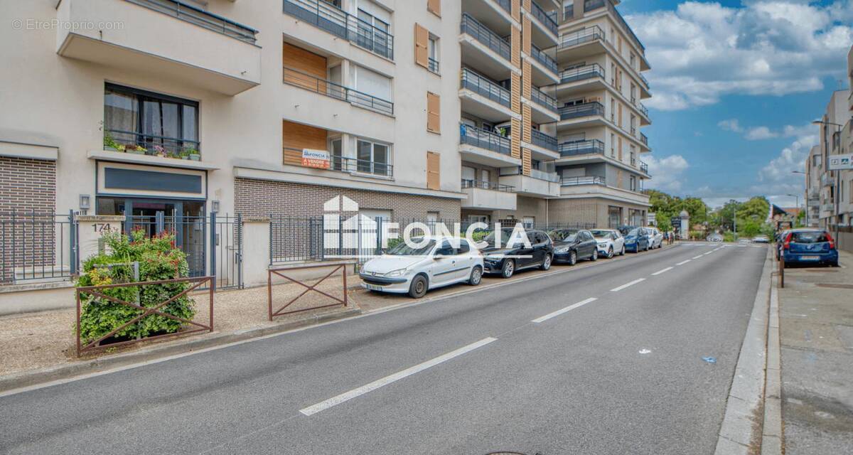 Appartement à ERAGNY
