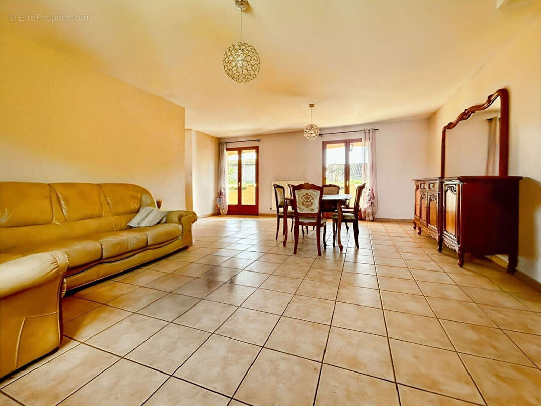 Maison à SAINT-MICHEL-SUR-RHONE