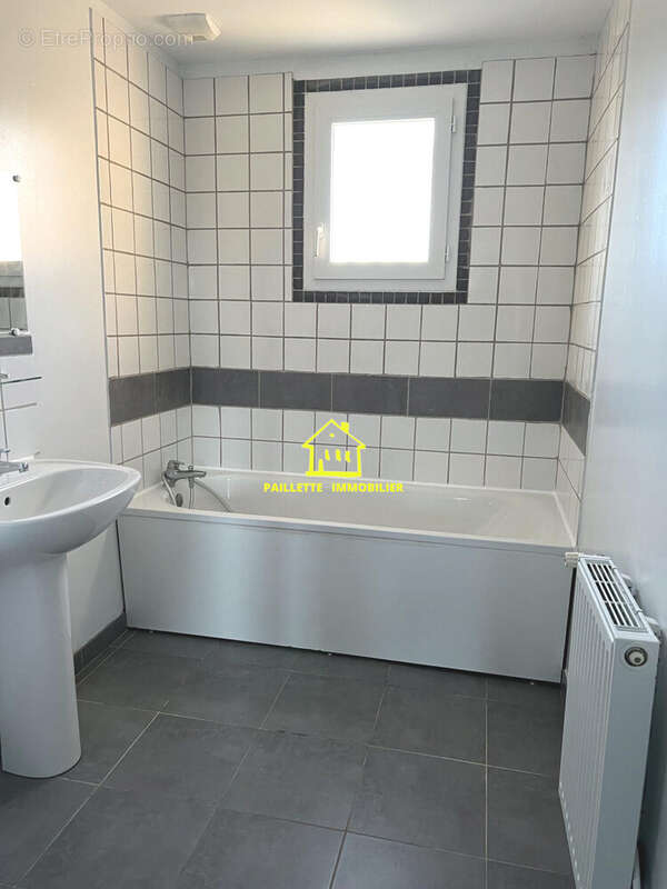 Maison 80 m² à Bolbec  - photo 6
