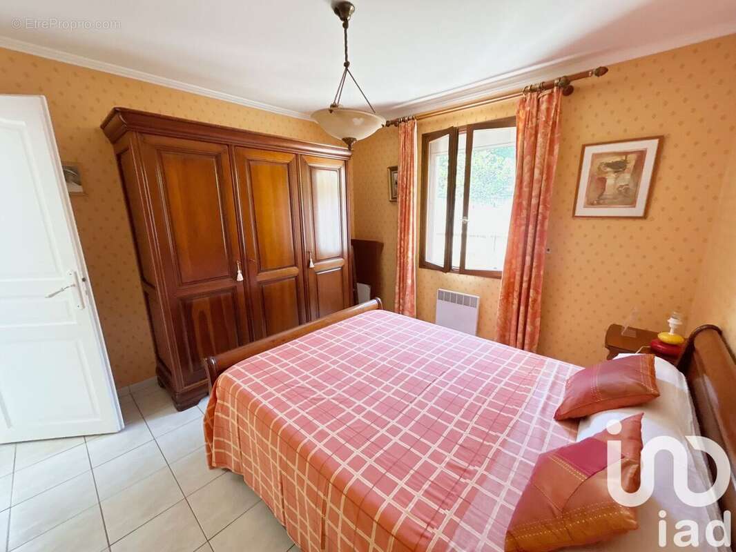 Maison 78 m² à Saint-Thibery  - photo 8